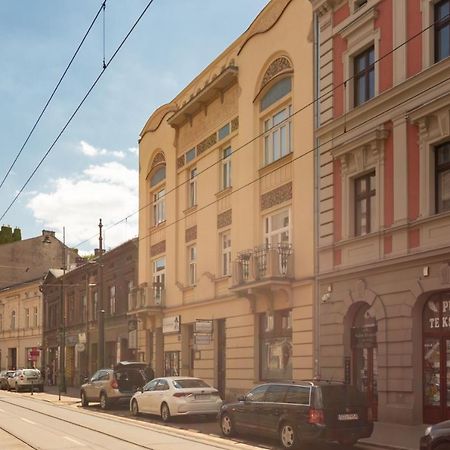 Апартаменты Pearl Loft In The Center Of Краков Экстерьер фото