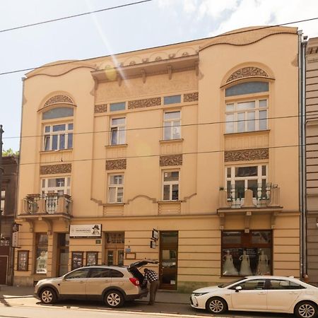 Апартаменты Pearl Loft In The Center Of Краков Экстерьер фото